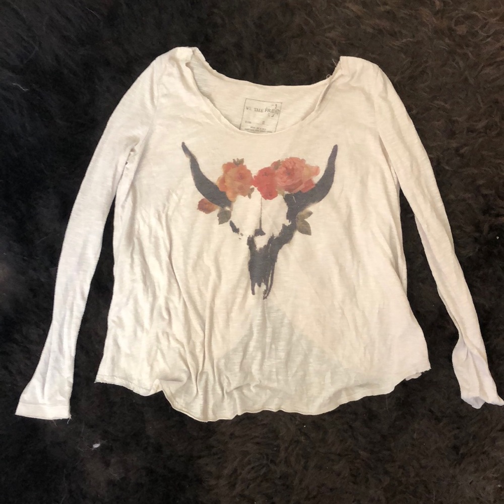 skull and flowers 🌸 long sleeve tee